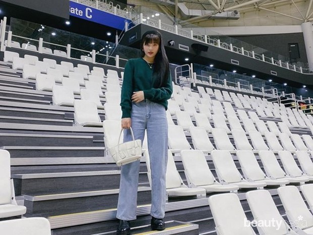 Joy RED VELVET/ Foto: Instagram.com/_imyour_joy inspirasi gaya OOTD Joy Red Velvet