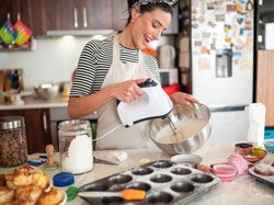 7 Manfaat Bikin Kue dan Roti untuk Kesehatan Mental