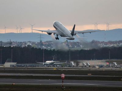 Maskapai Ini Akan Pangkas 2.850 Pilot