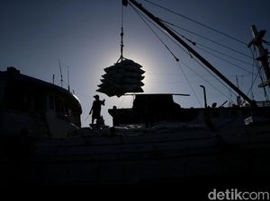 Pelabuhan Tersibuk di Inggris Lagi Kacau, Kenapa Tuh?