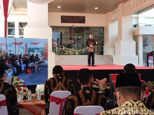 Menteri Tjahjo Resmikan Mal Pelayanan Publik di Solo