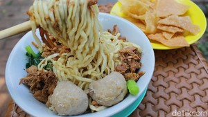 Harga Sultan! Jangan Kaget Kalau Makan Mie Ayam di 5 Tempat Ini