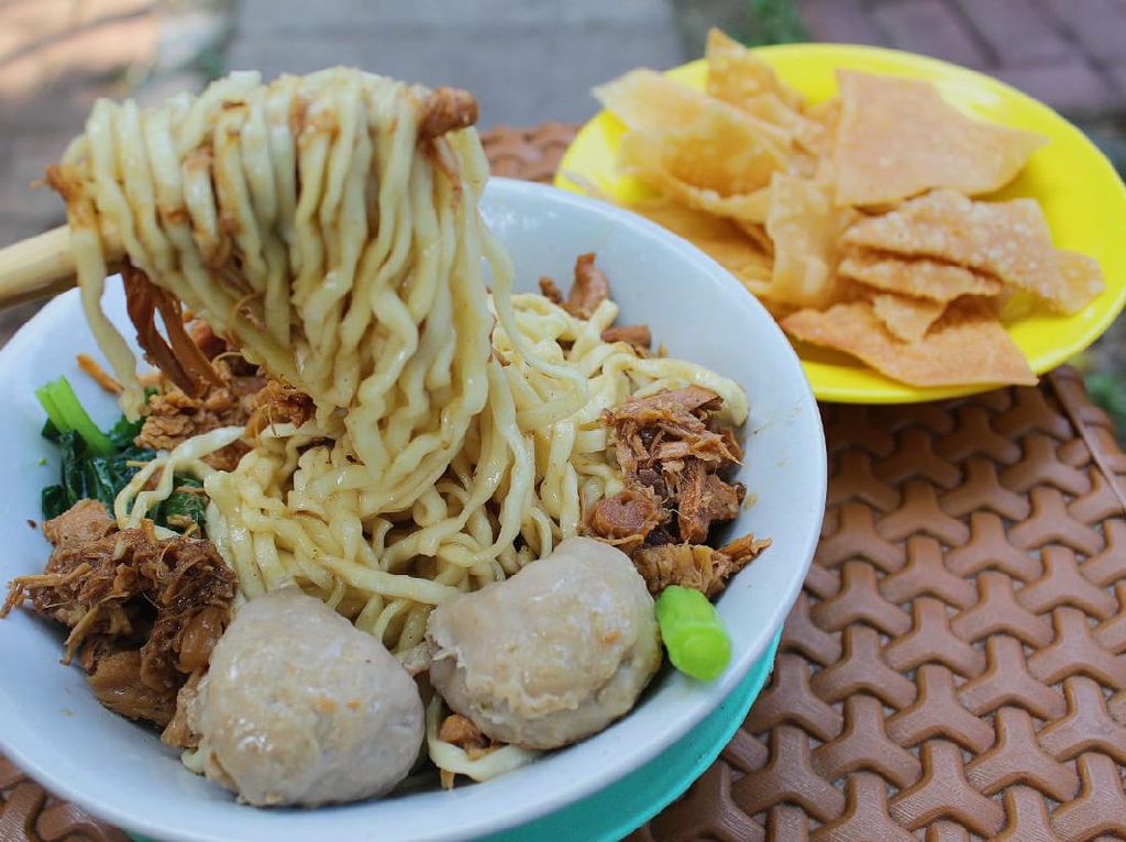 Dijamin Enak! Ini 5 Mie Ayam Legendaris di Jakarta