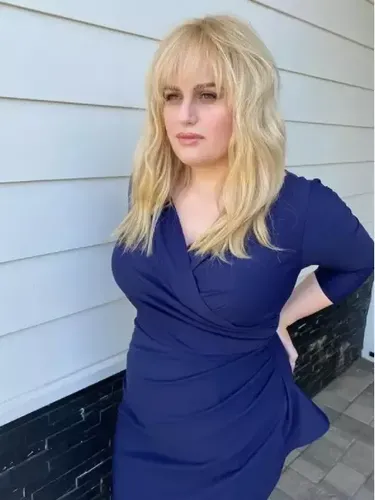 Penampilan Terbaru Rebel Wilson