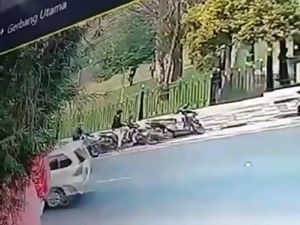 Viral Video Pria Curi Motor di Seberang Istana Kepresidenan Cipanas