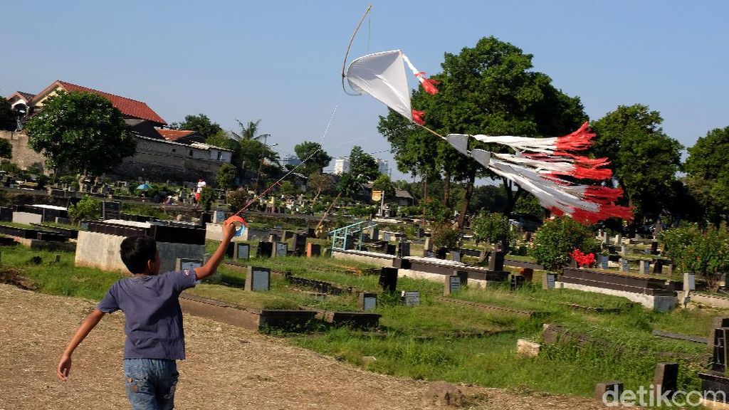 TPU Tanah Kusir Mendadak Ramai, Ada Apa? TPU Tanah Kusir Mendadak Ramai, Ada Apa?