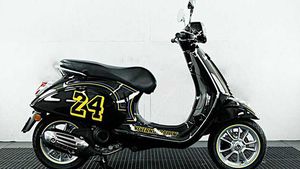 Buruan, Vespa Primavera Edisi Spesial Kobe Bryant Dilelang Buat Amal