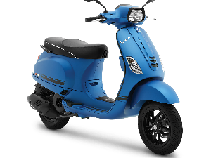 Piaggio Luncurkan Vespa S 125 i-Get di Indonesia