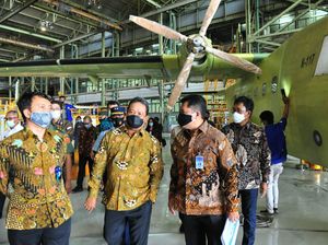 Kunjungi PT DI, Wamenhan Dorong Industri Pertahanan Dalam Negeri Kunjungi PT DI, Wamenhan Dorong Industri Pertahanan Dalam Negeri