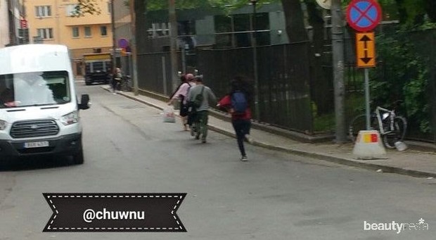 Aksi Penggemar Sasaeng/ Foto: Koreaboo