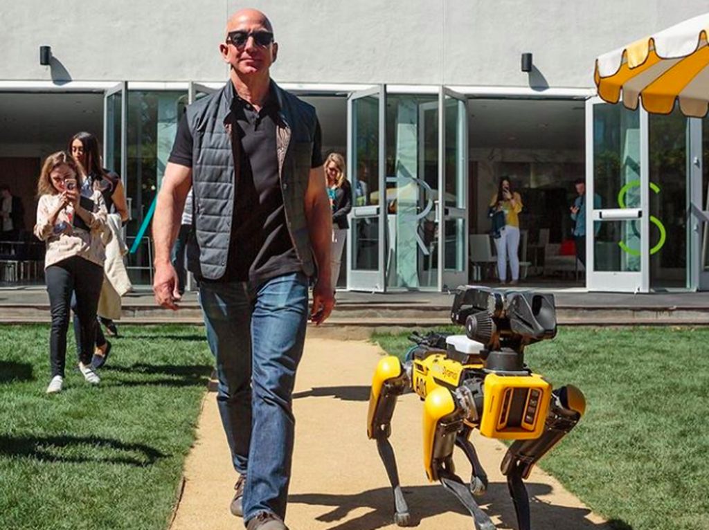 Jeff Bezos Lepas Jabatan CEO Amazon, Jumlah Harta Pensiun Bikin Iri