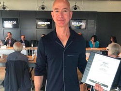 Harta Elon Musk Turun Rp 200 T, Jeff Bezos Jadi yang Terkaya di Dunia Lagi