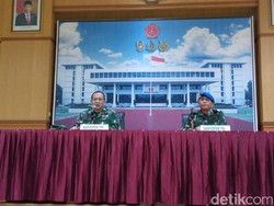 Video TNI-Polri Bentuk Tim Gabungan Usut Penyerangan Polsek Ciracas