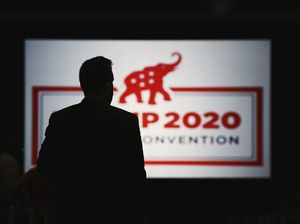 4 Orang yang Hadir dalam Konvensi Partai Republik Positif Corona 4 Orang yang Hadir dalam Konvensi Partai Republik Positif Corona