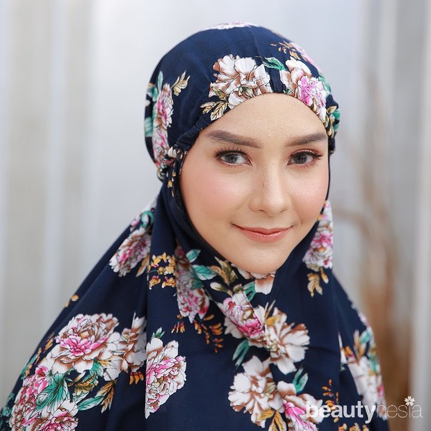 Merawat Mukena/Sumber:instagram.com/mukenaelsa Merawat Mukena