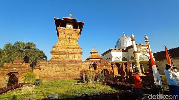 Puncak Buka Luwur Sunan Kudus yang Berbeda saat Pandemi