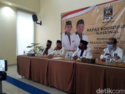 Tak Ada Teman Koalisi Lawan Gibran, PKS Abstain di Pilkada Solo
