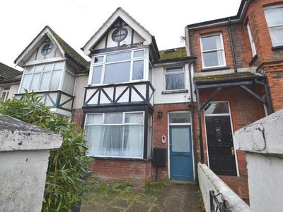 Penampakan Rumah Viral Rp 2,4 M, Letak Tempat Tidurnya Bikin Bingung