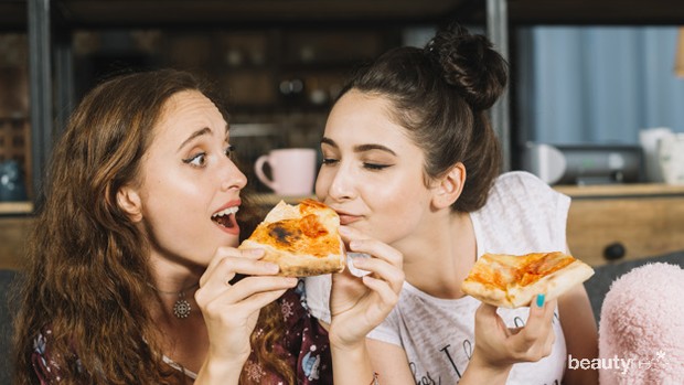 menghargai momen makan bersama teman seperti si Taurus dapat menuntun pada hidup damai