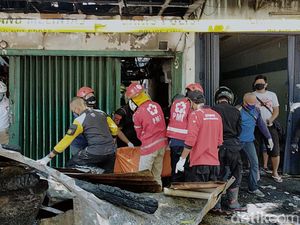 Toko Elektronik di Surabaya Terbakar, 4 Orang Tewas Terpanggang