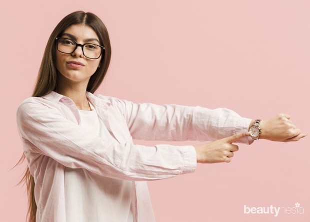 salah satu tanda kepribadian sensitif adalah nyaman dengan rutinitas sehingga butuh waktu lama untuk menyesuaikan diri dengan perubahan