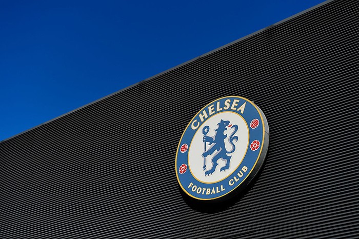 LONDON, ENGLAND - NOVEMBER 1: Chelsea logo is pictured prior to the Barclays Premier League match between Chelsea and Queens Park Rangers at Stamford Bridge on November 1, 2014 in London, England. (Photo by Mike Hewitt/Getty Images)