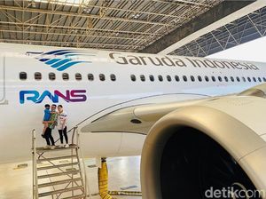 Ini Cerita di Balik Viral Logo Perusahaan Raffi Ahmad di Pesawat Garuda Ini Cerita di Balik Viral Logo Perusahaan Raffi Ahmad di Pesawat Garuda