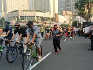 Anies Usul Road Bike Masuk Tol, Pengguna: Takut Oleng Terempas Angin Anies Usul Road Bike Masuk Tol, Pengguna: Takut Oleng Terempas Angin