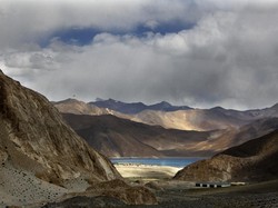 China Tegaskan Bisa Buat India Alami Kerugian Militer Lebih Parah