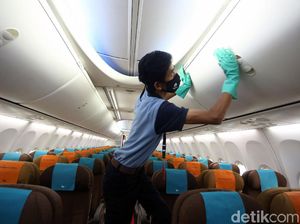 Naik Pesawat, Lebih Rentan Kesambar Petir ketimbang Tertular Corona Naik Pesawat, Lebih Rentan Kesambar Petir ketimbang Tertular Corona