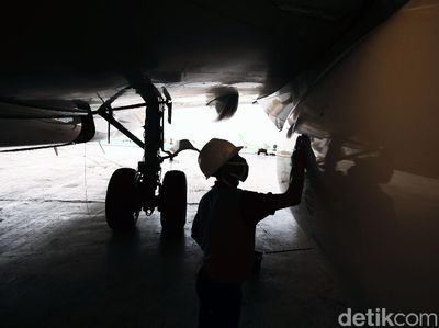 Mengintip Perawatan Pesawat Garuda untuk Cegah COVID-19