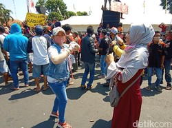 Biduan Dangdut Teriak Kehilangan Pemasukan Puluhan Juta Gegara Corona