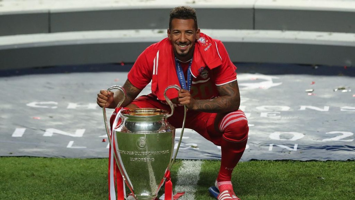 Bek senior Jerman Jerome Boateng menunggu kontrak baru di Bayern Munich. (Foto: AFP/MIGUEL A. LOPES)
