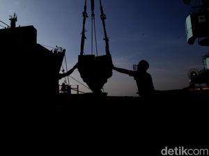 Ramalan Resesi RI: Tidak Separah Negara Lain