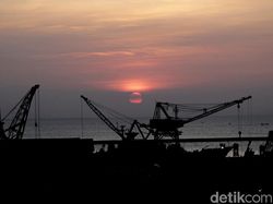 RI Resmi Resesi, Istana Buka Suara RI Resmi Resesi, Istana Buka Suara