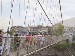Telanjang di Sungai Gangga, Wanita Muda Asal Prancis Ditangkap
