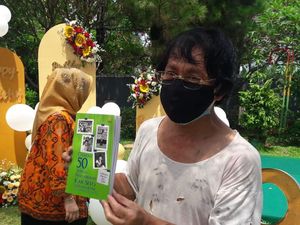 Berbagi di Ulang Tahun ke-69, Kak Seto Nyamar Jadi Pemulung Berbagi di Ulang Tahun ke-69, Kak Seto Nyamar Jadi Pemulung