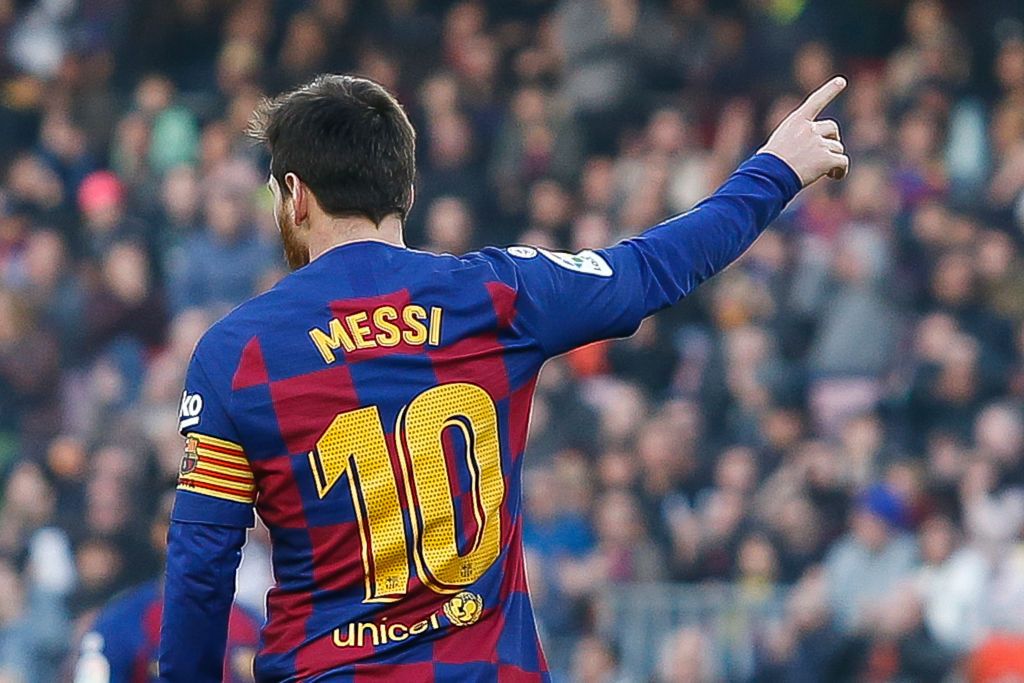 BARCELONA, SPAIN - FEBRUARY 15: Lionel Messi of FC Barcelona gestures during the Liga match between FC Barcelona and Getafe CF at Camp Nou on February 15, 2020 in Barcelona, Spain. (Photo by Eric Alonso/Getty Images)