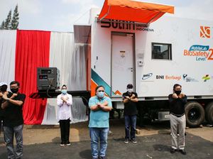 Mobil Laboratorium Bergerak untuk Pemeriksaan COVID-19