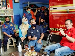 Bamsoet Sanjung Petugas Pemadam Kebakaran, Urung Pulang Demi Tugas