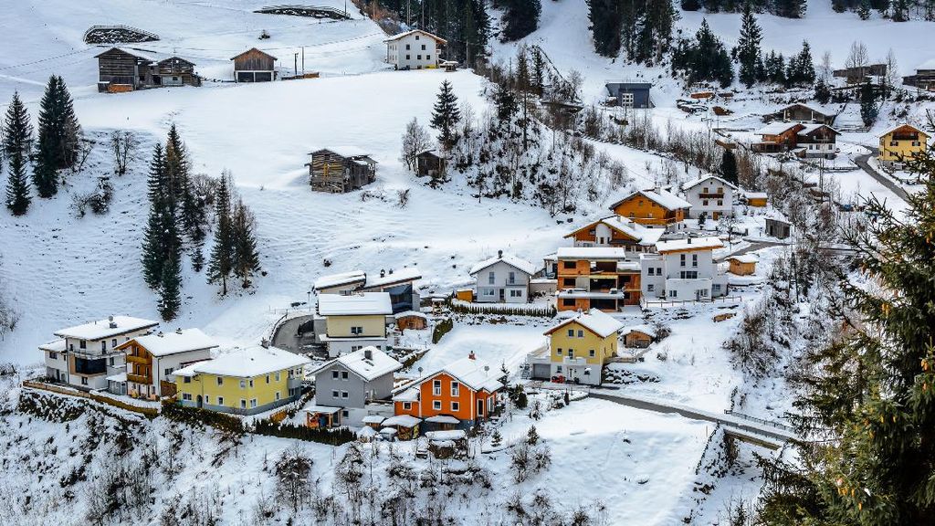 Penampakan Resort Ski Austria yang Jadi Super Spreader Corona