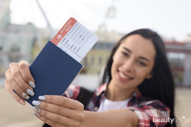 Hal ini akan memberikan informasi pribadi dan keberangkatan pesawat.