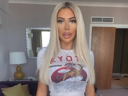 Bintang Reality Show Dihujat karena Pakai Legging Transparan