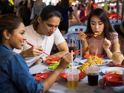 Ini 5 Tanda Kamu Terlalu Boros Saat Jajan Makanan