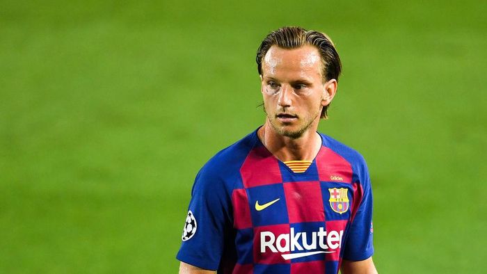 Ivan Rakitic BARCELONA, SPAIN - AUGUST 08: Ivan Rakitic of FC Barcelona looks on during the UEFA Champions League round of 16 second leg match between FC Barcelona and SSC Napoli at Camp Nou on August 08, 2020 in Barcelona, Spain. (Photo by David Ramos/Getty Images)