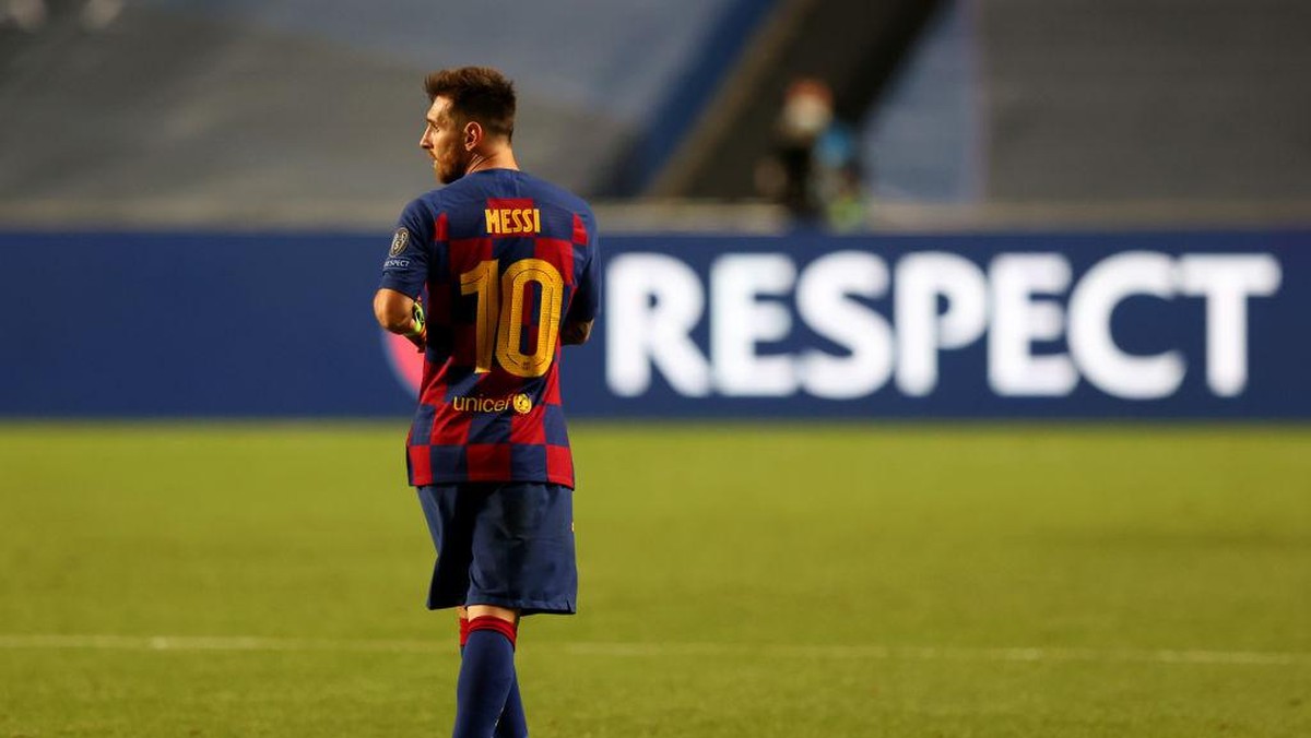 Jose Mourinho menyindir Manchester City terkait percobaannya merekrut Lionel Messi dari Barcelona. (Foto: Getty Images/Pool)
