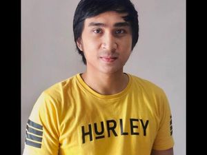 Lutfi Agizal Dilaporkan ke Polisi Terkait Parodi Indonesia Raya Lutfi Agizal Dilaporkan ke Polisi Terkait Parodi Indonesia Raya