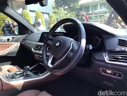 BMW Pinangki Dibongkar Jaksa, Ada Temuan Pelat Nopol Lain