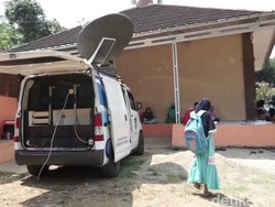 Mobil Internet Jadi Solusi Siswa di Pelosok Purwakarta Belajar Daring