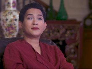 Oscar Lawalata Berbikini: Tak Ada yang Perlu Disembunyikan Oscar Lawalata Berbikini: Tak Ada yang Perlu Disembunyikan